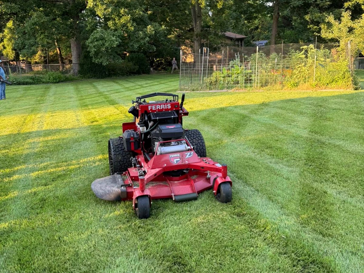 Commercial stand-on mower &mdash; Cape Girardeau, MO